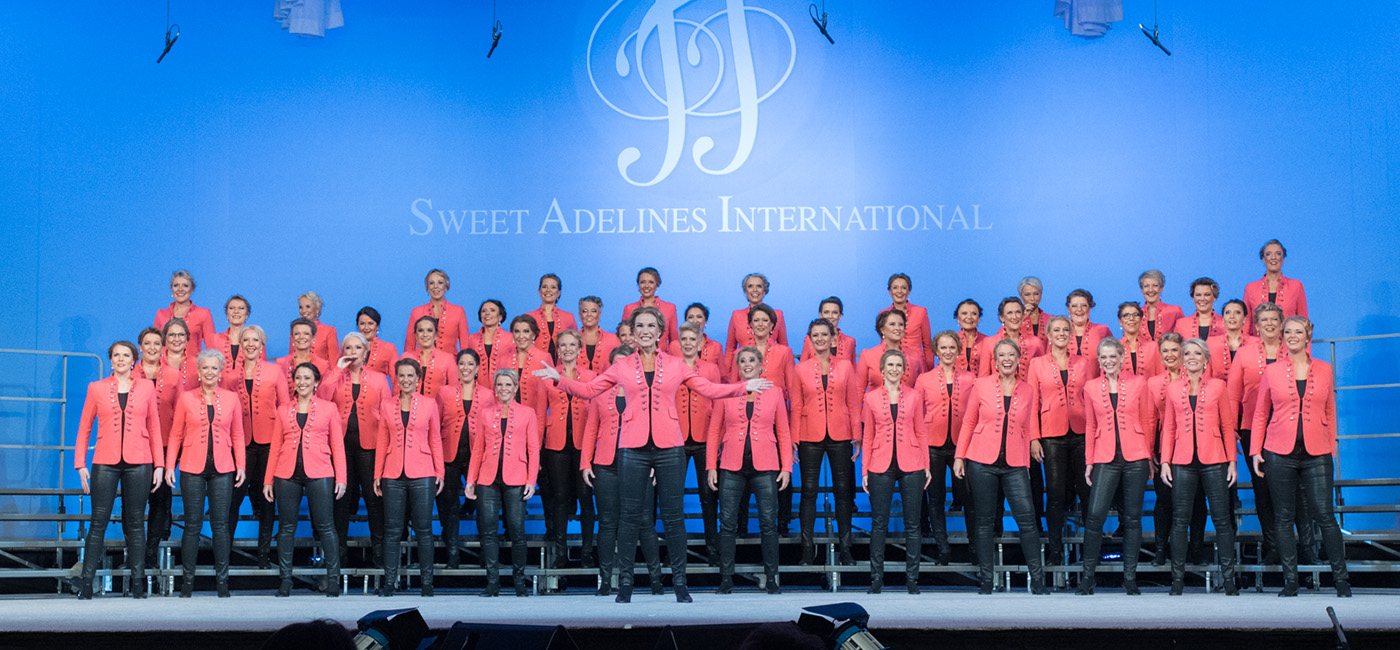 Alba Show Chorus on stage at International Barbershop convention 2018